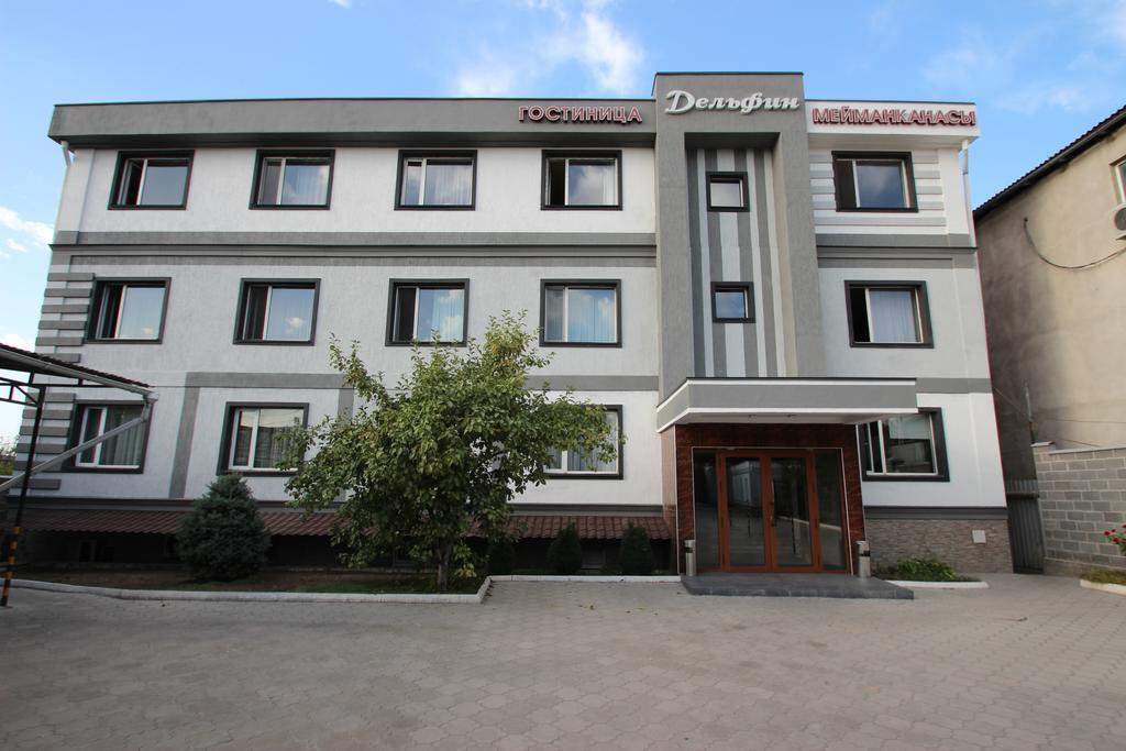 Delphin Guest House Bishkek Luaran gambar